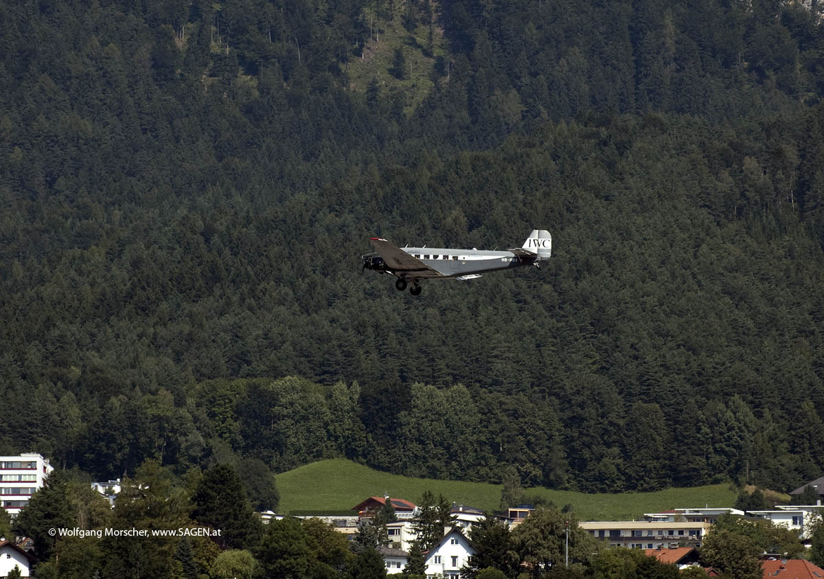 Junkers JU 52 Anflug Innsbruck