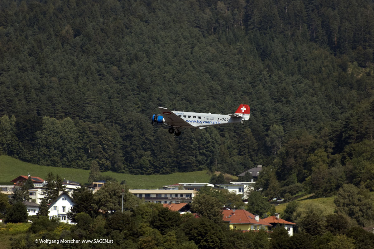 Junkers JU 52 Anflug Innsbruck