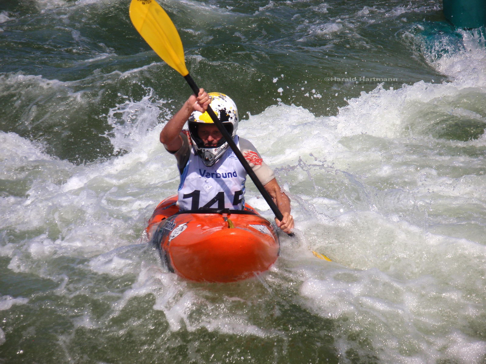 Kanu im Wildwasser