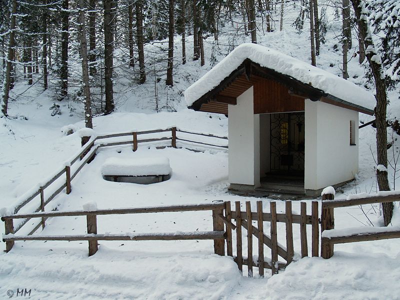 Kapelle im Wald