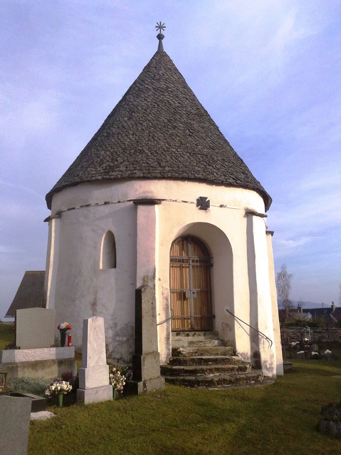 Karner der Wehrkirche St. Lambrecht zu Pisweg, Gde. Gurk (K).