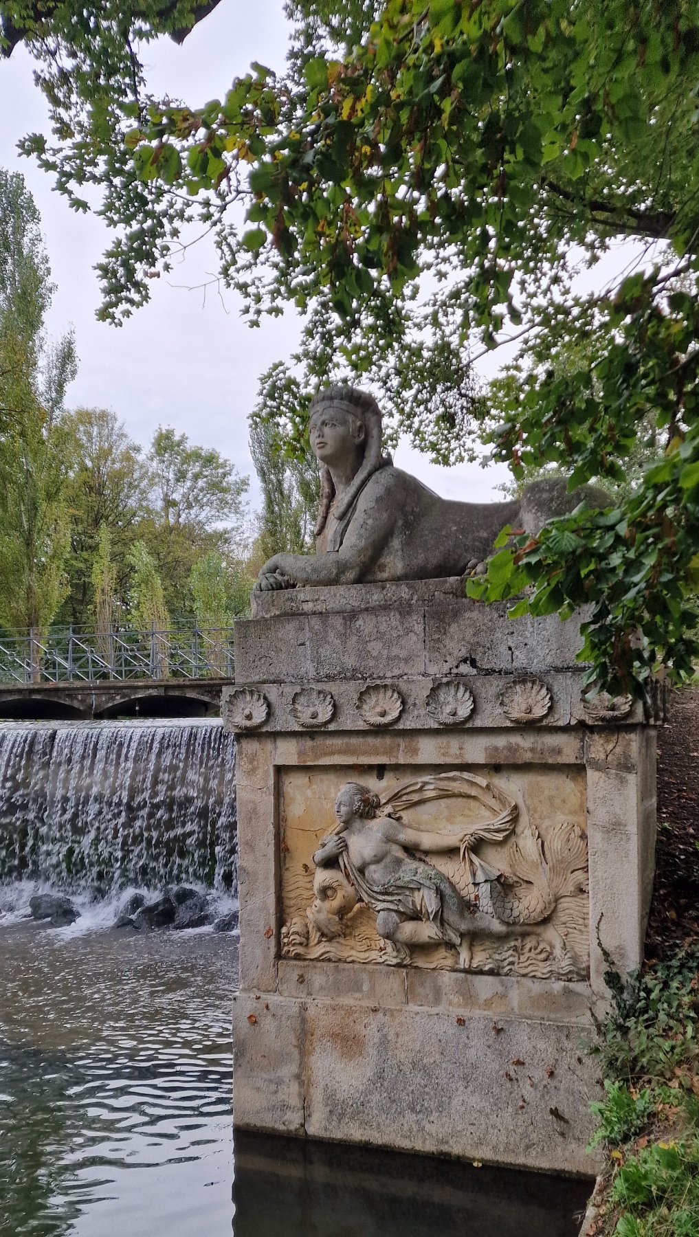 Kaskadenbrücke Schlosspark Laxenburg