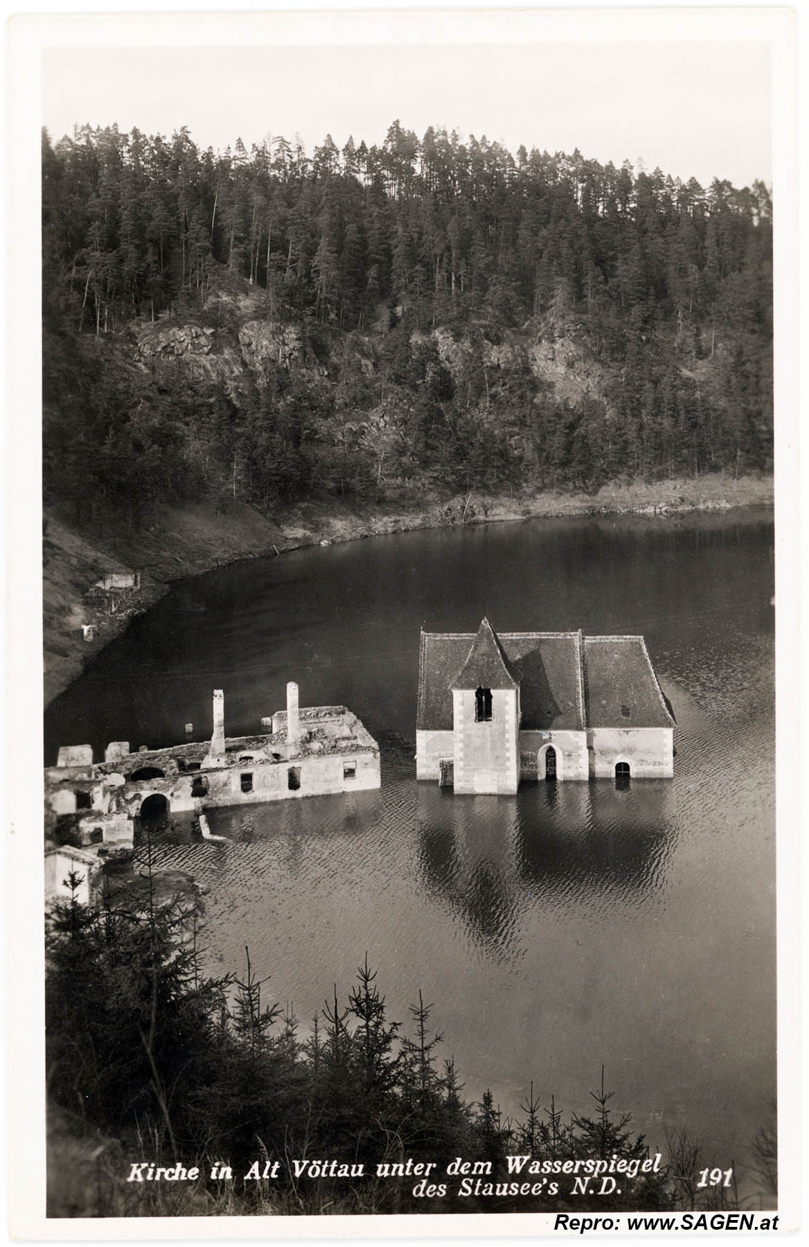 Kirche in Alt Vöttau unter dem Wasserspiegel