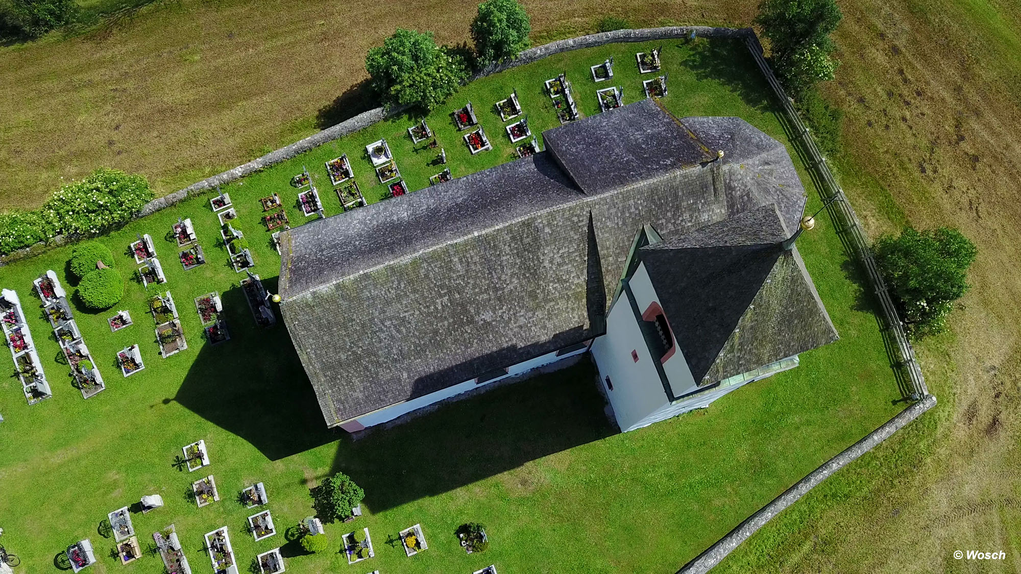 Kirche in Mauern oberhalb von Steinach am Brenner