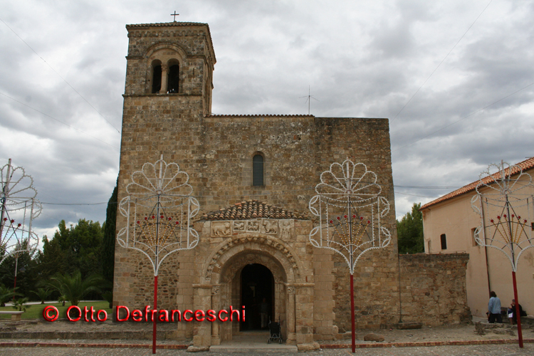 Kirche von Santa Maria d'Anglona (Matera/Basilicata/Italien).