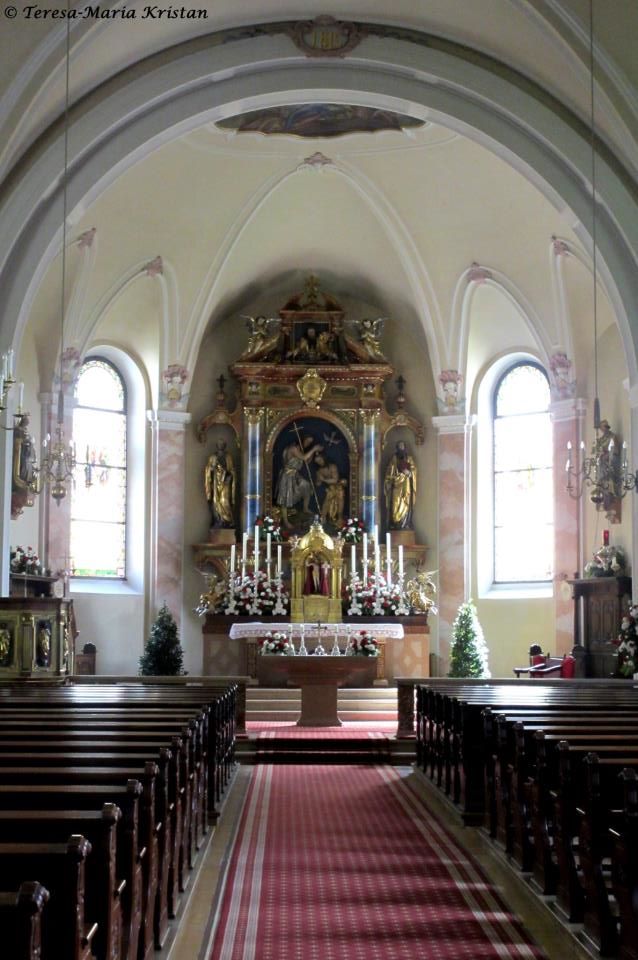 Kircheninnenraum Kirche bei Schloss Aigen, Salzburg