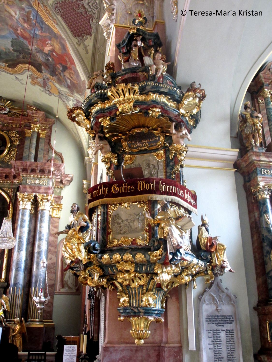 Kircheninnenraum St.Egid, Klagenfurt