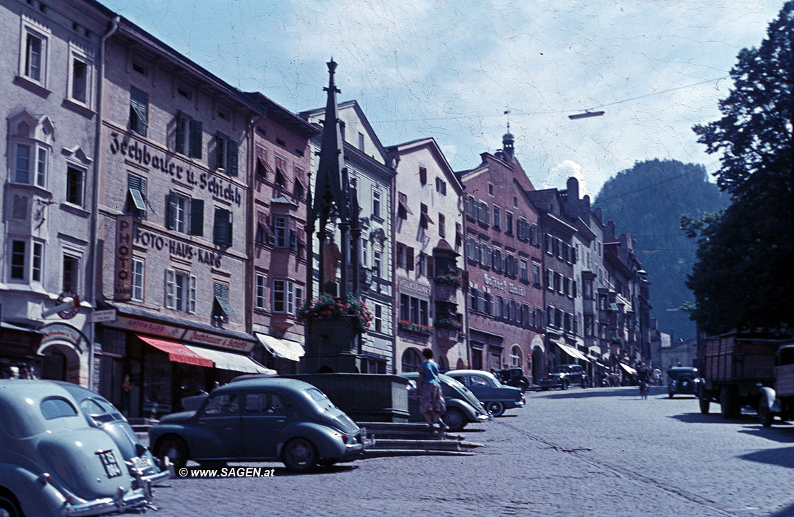 Kufstein, Unterer Stadtplatz