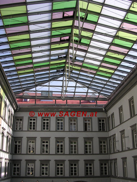 Kunst am Bau - Daniel Buren in Innsbruck