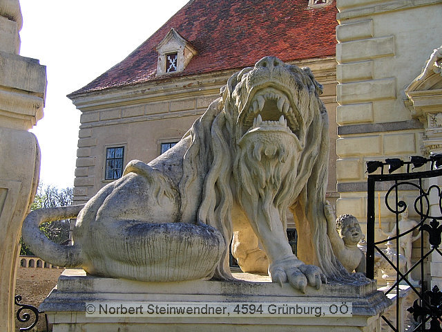 Löwen auf Schloss Greillenstein