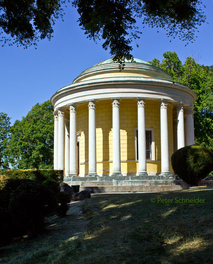 Leopoldinentempel