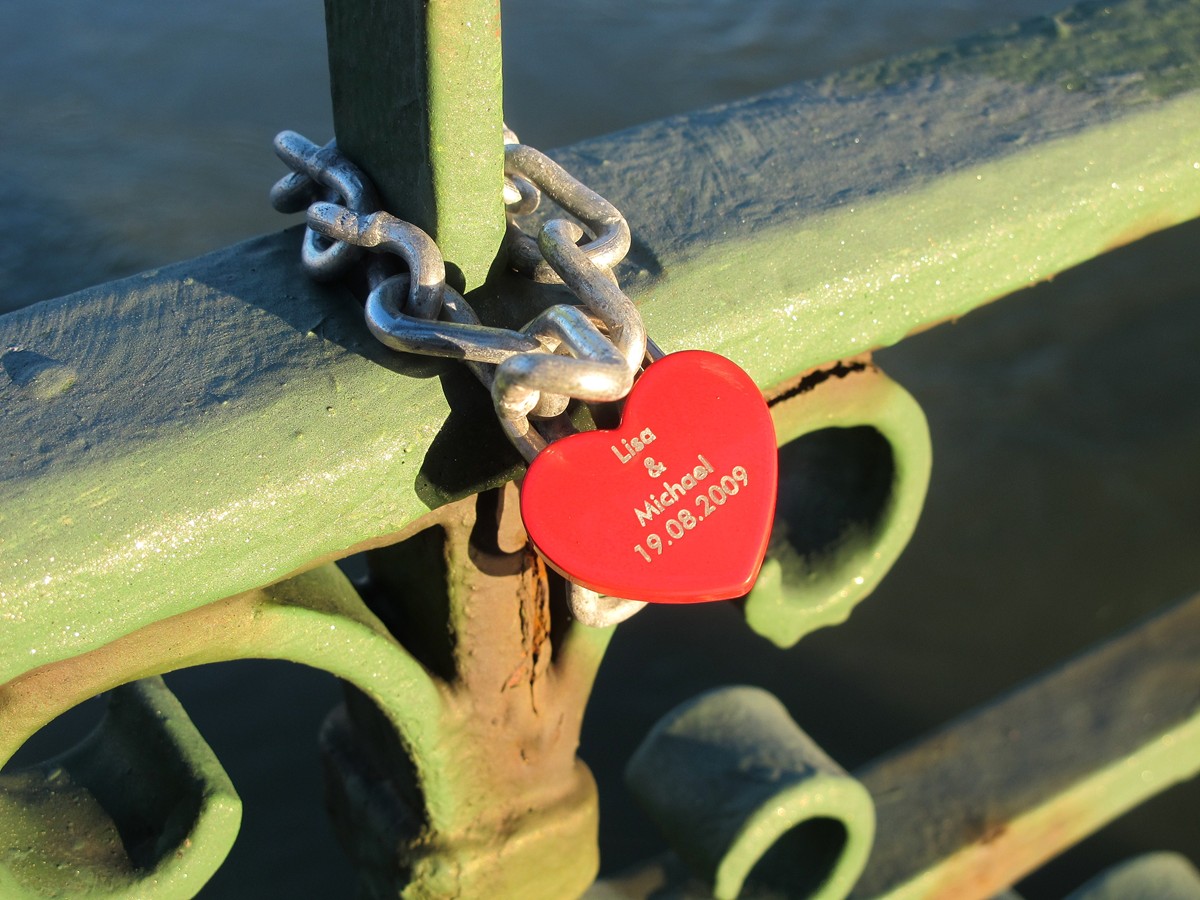 Liebesschloss Donaubrücke Mautern