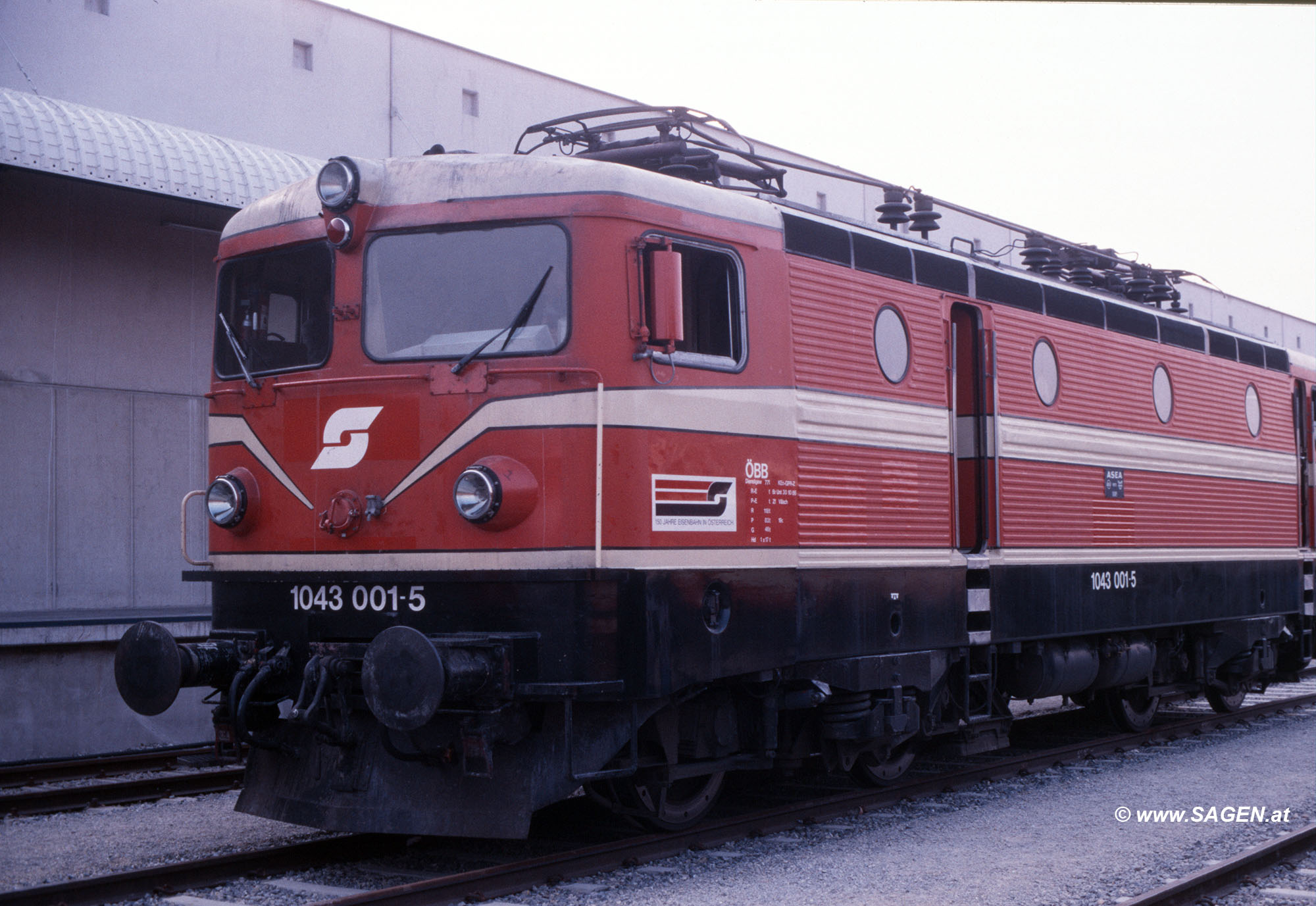 Lokomotive ÖBB 1043 001-5