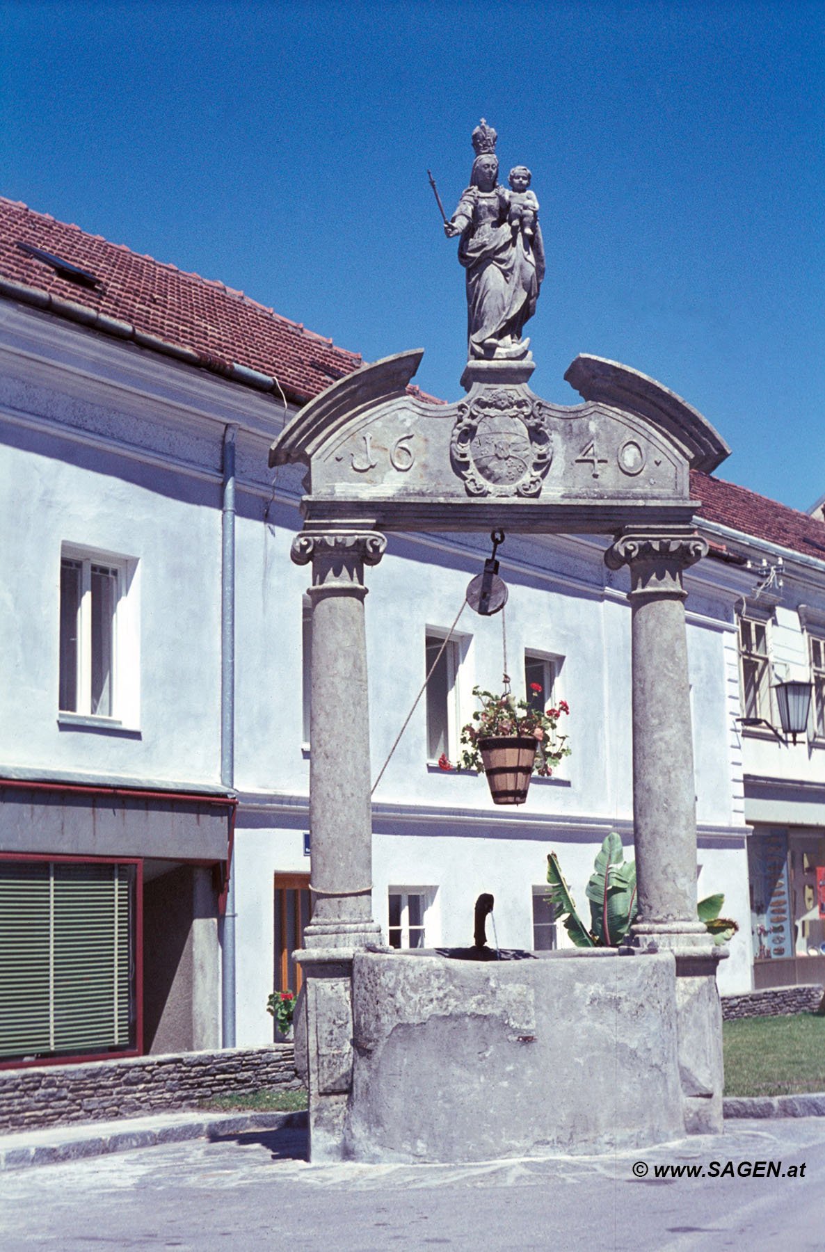 Marienbrunnen Pöchlarn, 1970er Jahre