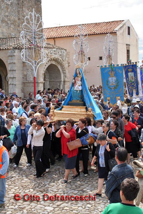 Marienprozession Santa Maria d'Anglona (Matera/Basilicata/Italien).