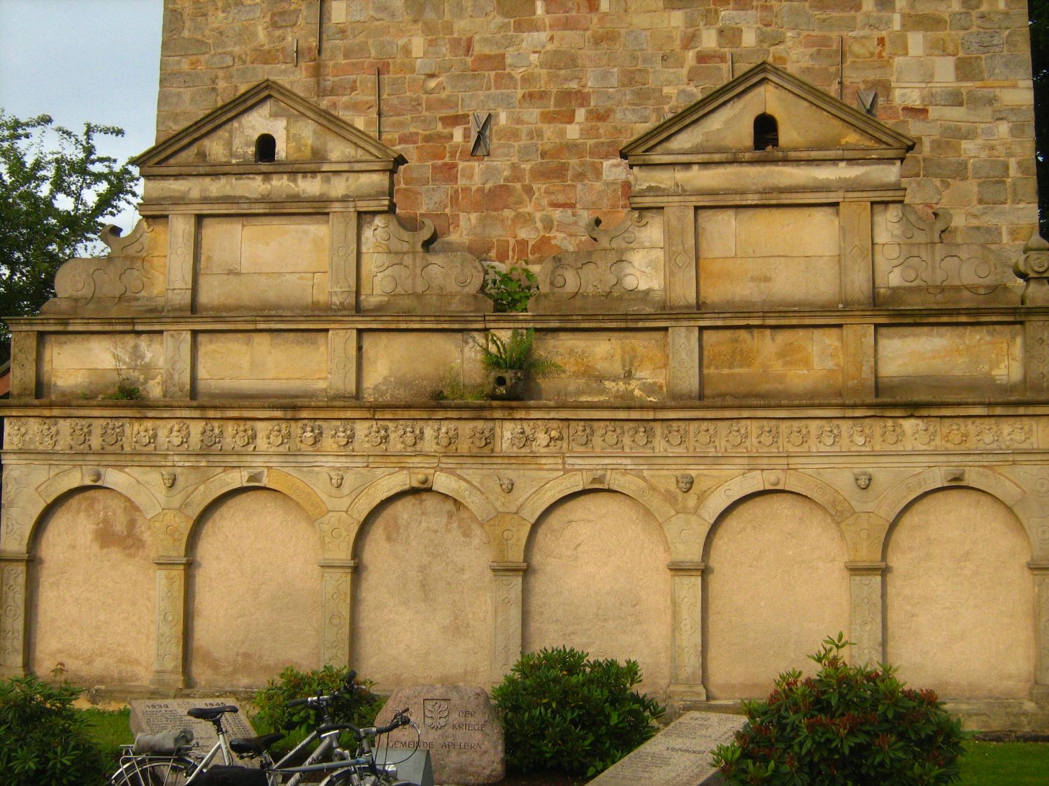 Mausoleum der Familie von Münchhausen in Apelern