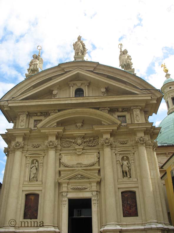 mausoleum