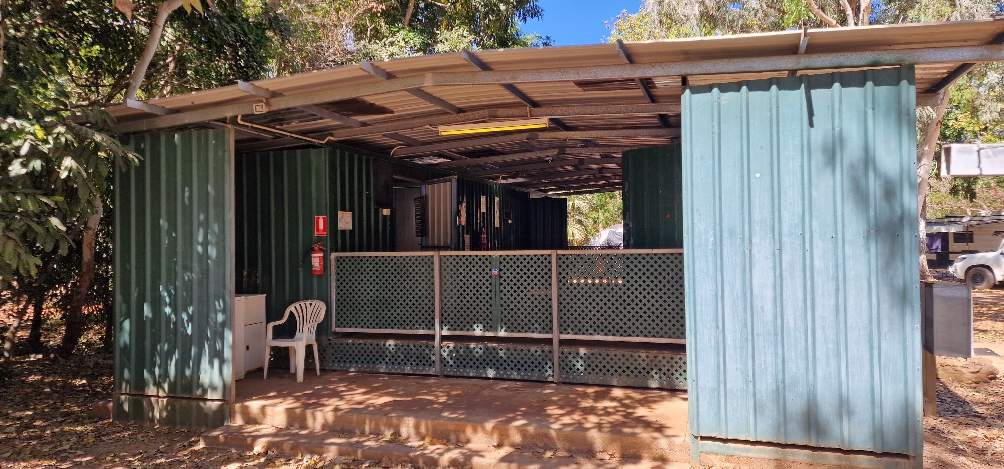 Monobloc in Bitter Springs, Nähe Stuart Highway