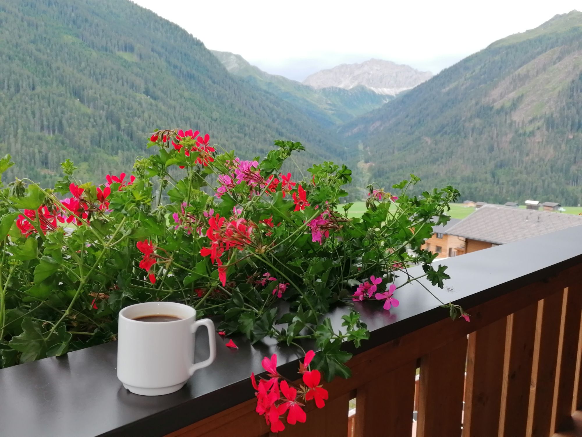 Morgenkaffee in Obertilliach