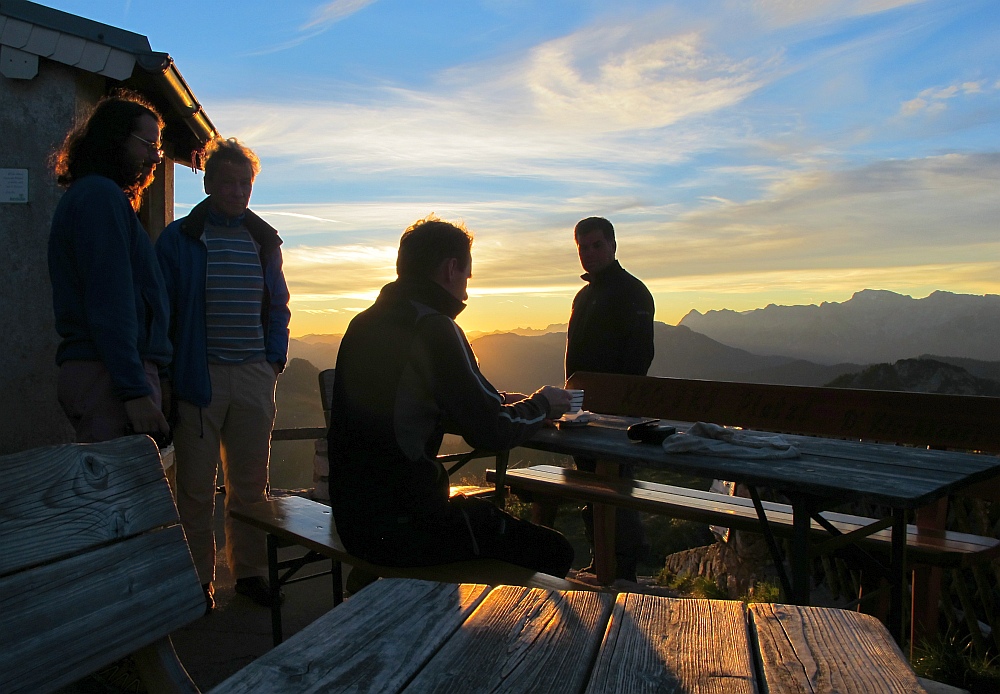 Morgenstimmung vor der Hütte