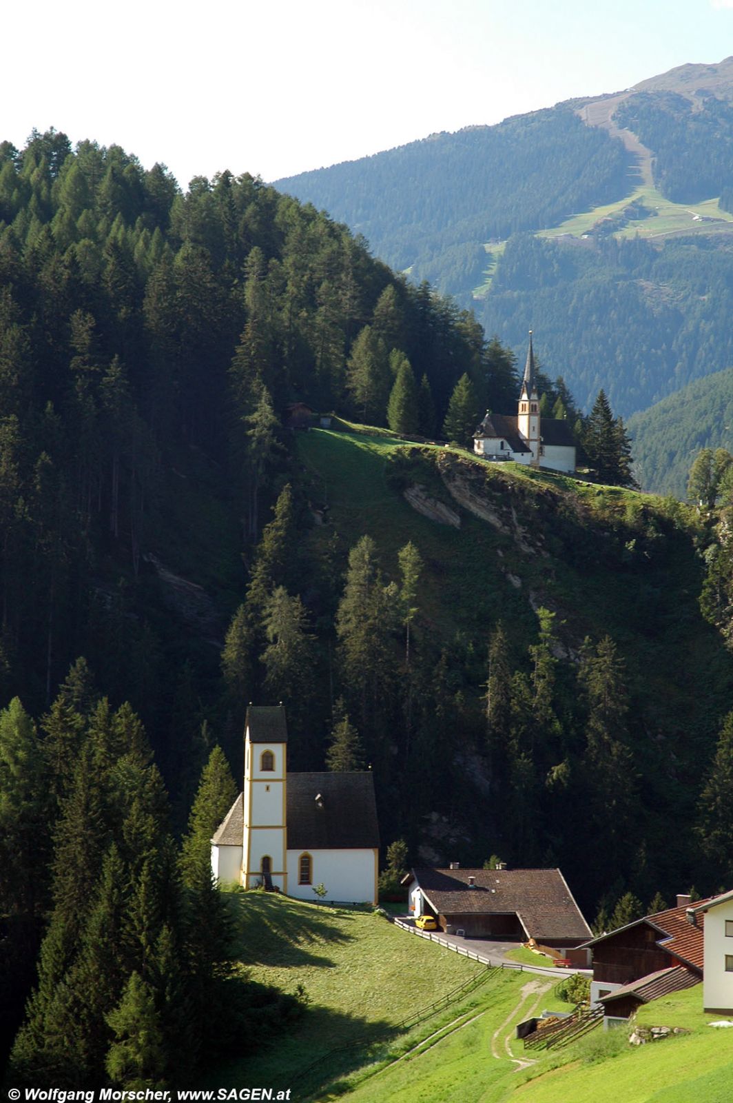 Navis - Kath. Filialkirche St. Kathrein und Tienzens - Kirche hl. Ulrich