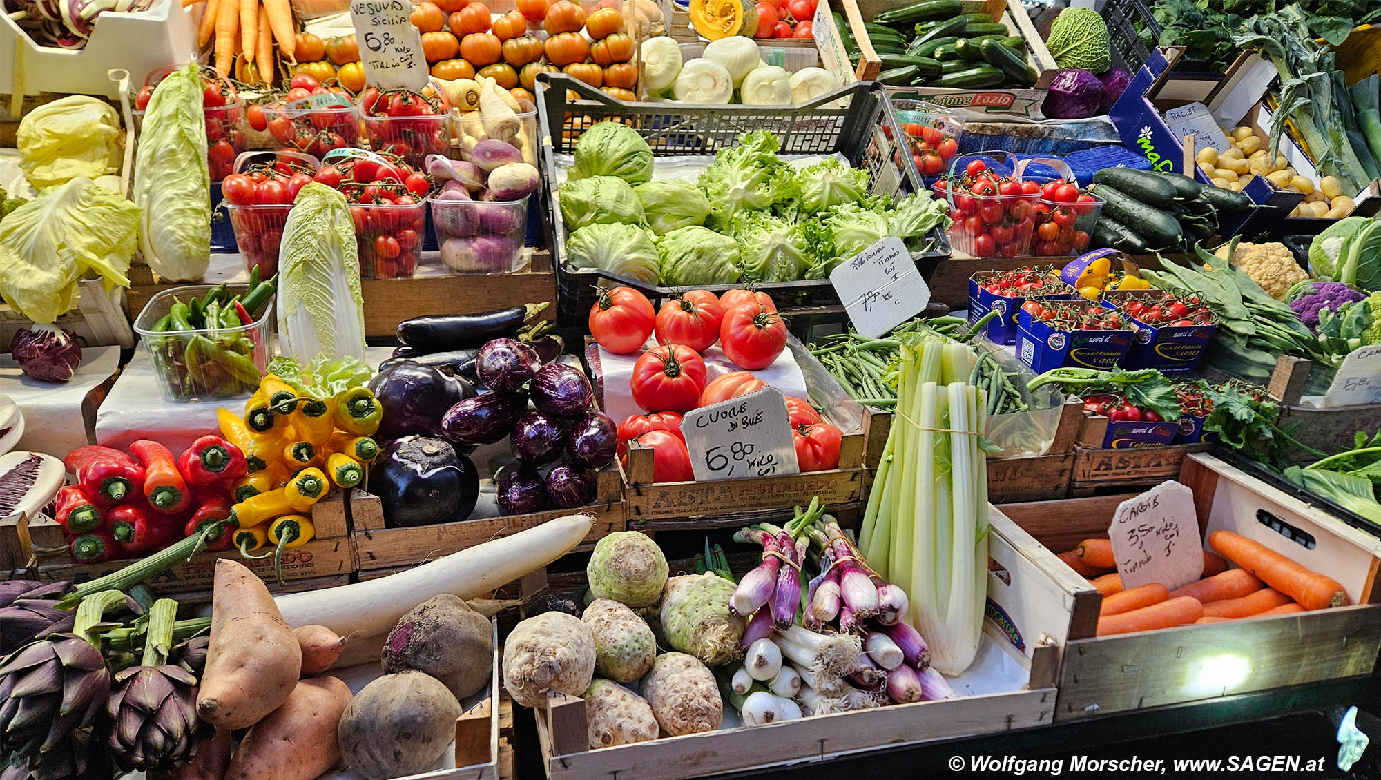 Obstmarkt Bozen