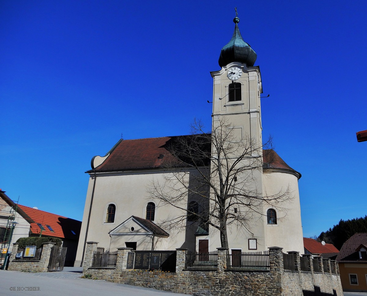 Pfarrkirche  Niedergrünbach