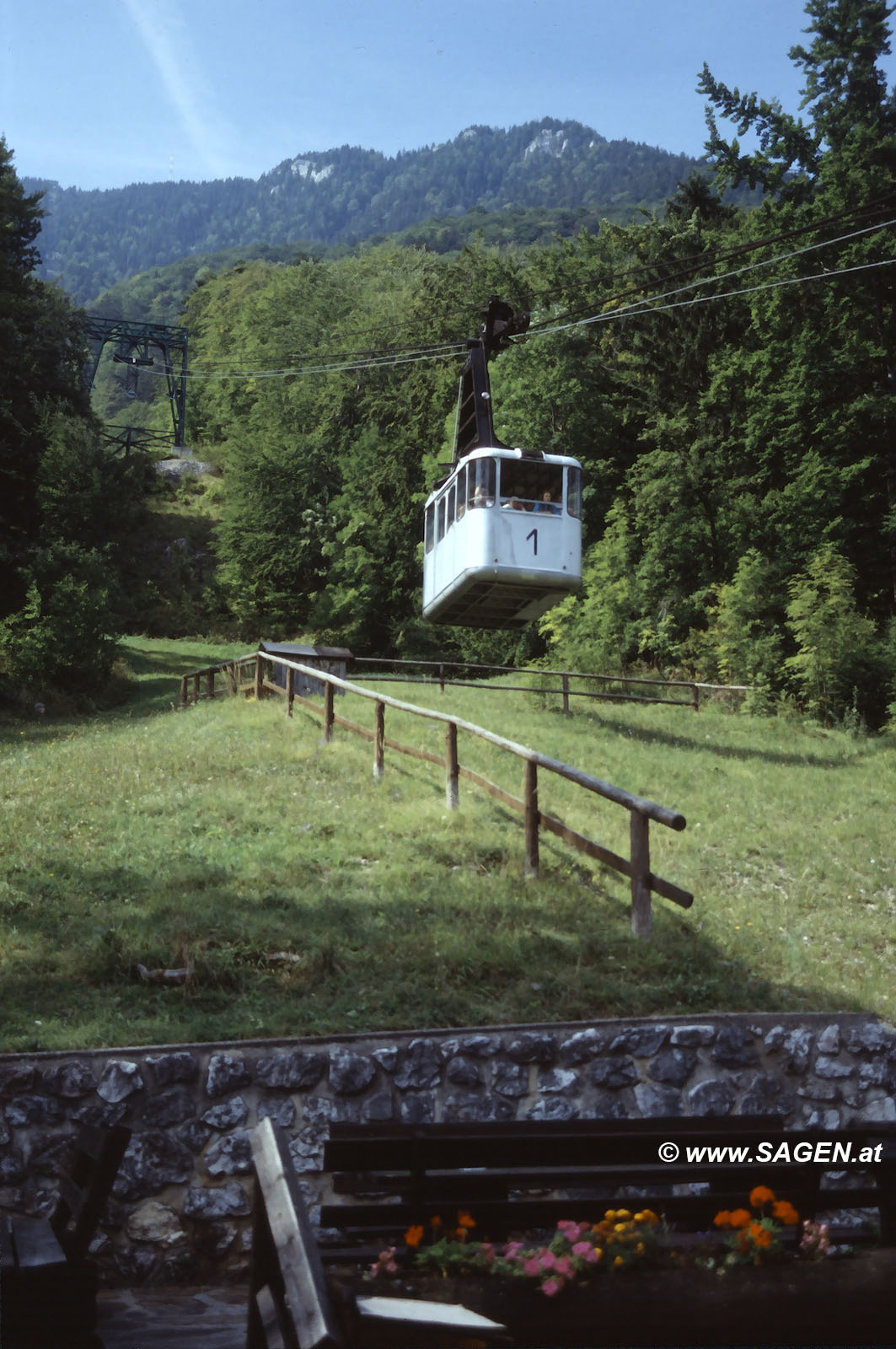 Raxseilbahn und Rax