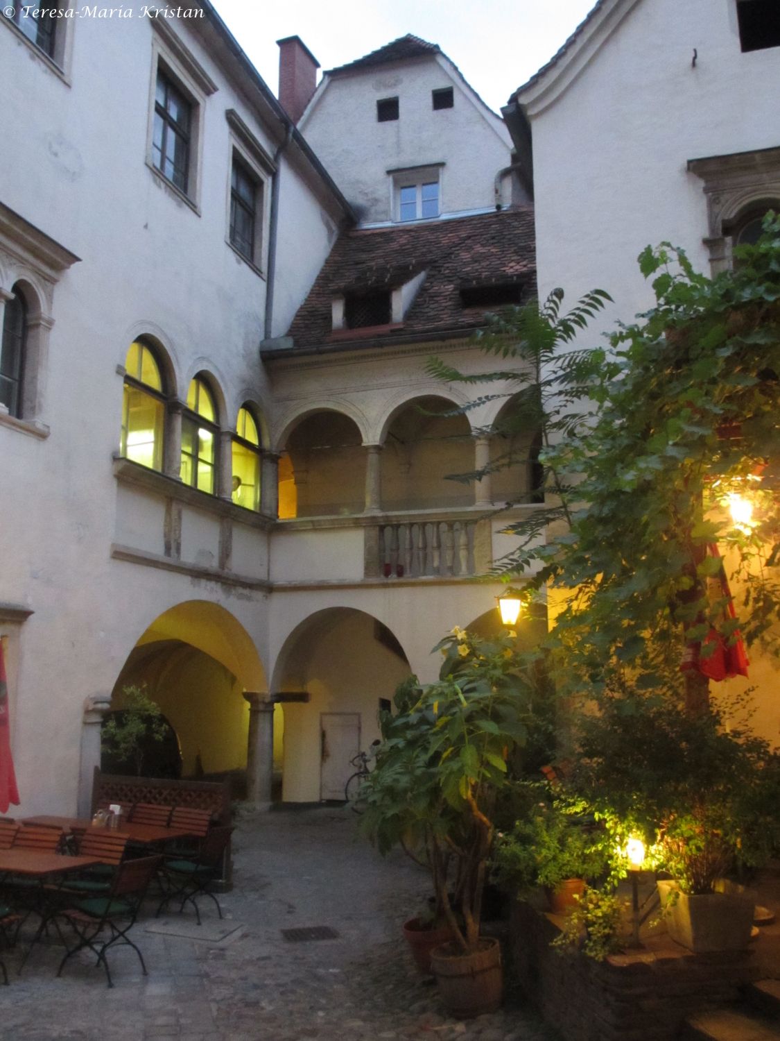 Renaissanceinnenhof Graz, Krebsenkeller