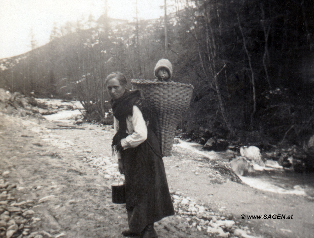 Ruckkorb als Babytrage, Zillertal