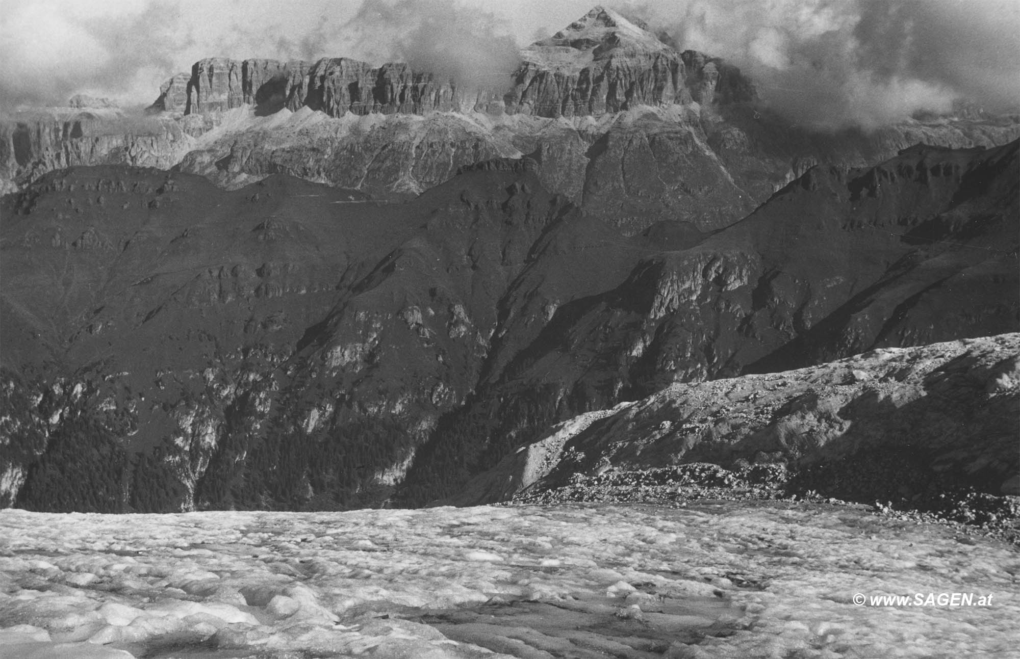 Südtiroler Bergwelt, Sella mit dem Piz Boe