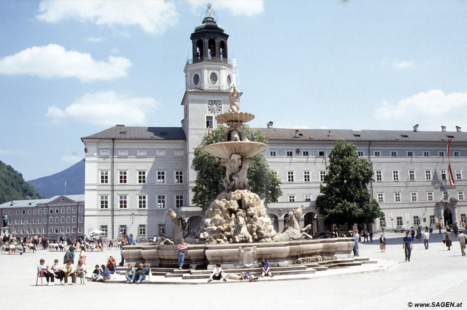 Salzburg Residenzbrunnen