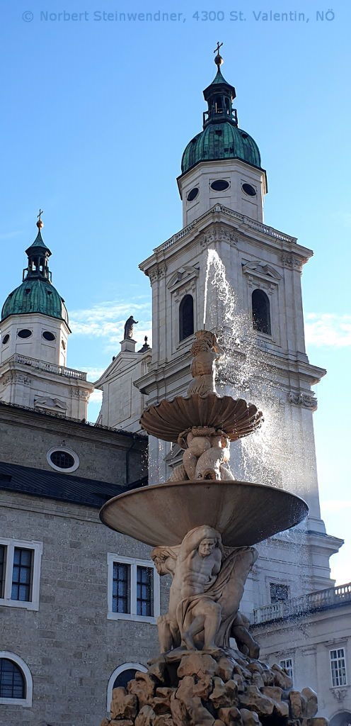 Salzburg - Residenzbrunnen