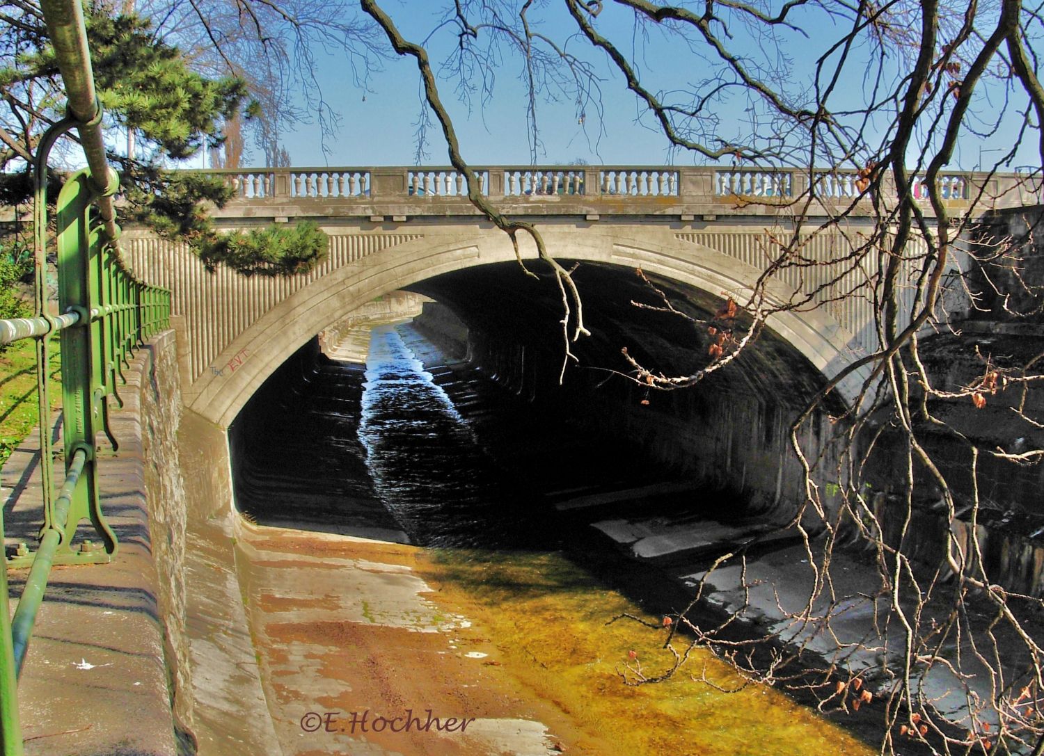 Schönbrunner Schlossbrücke