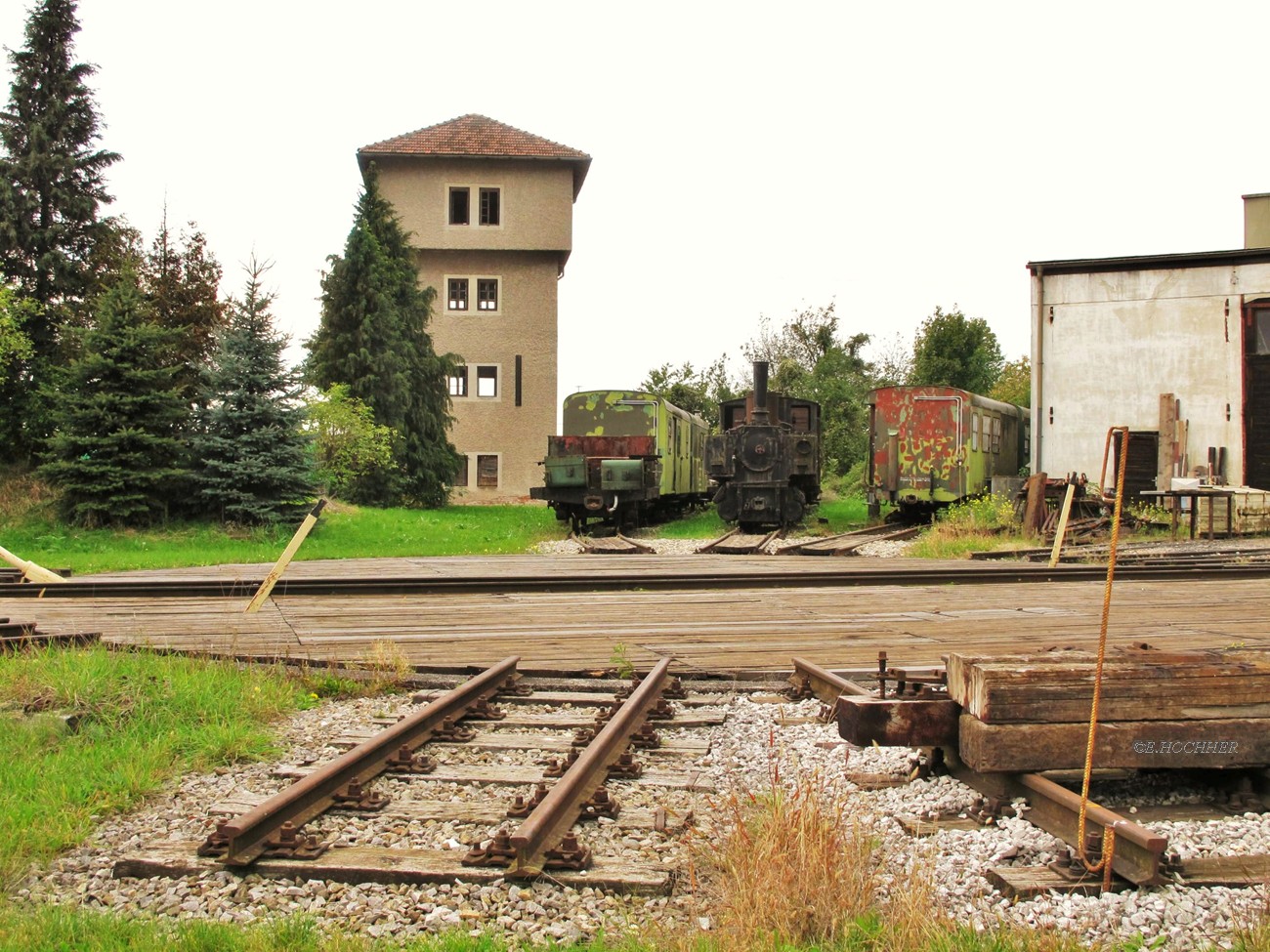 Schienen-Drehkreuz mit Wasserturm