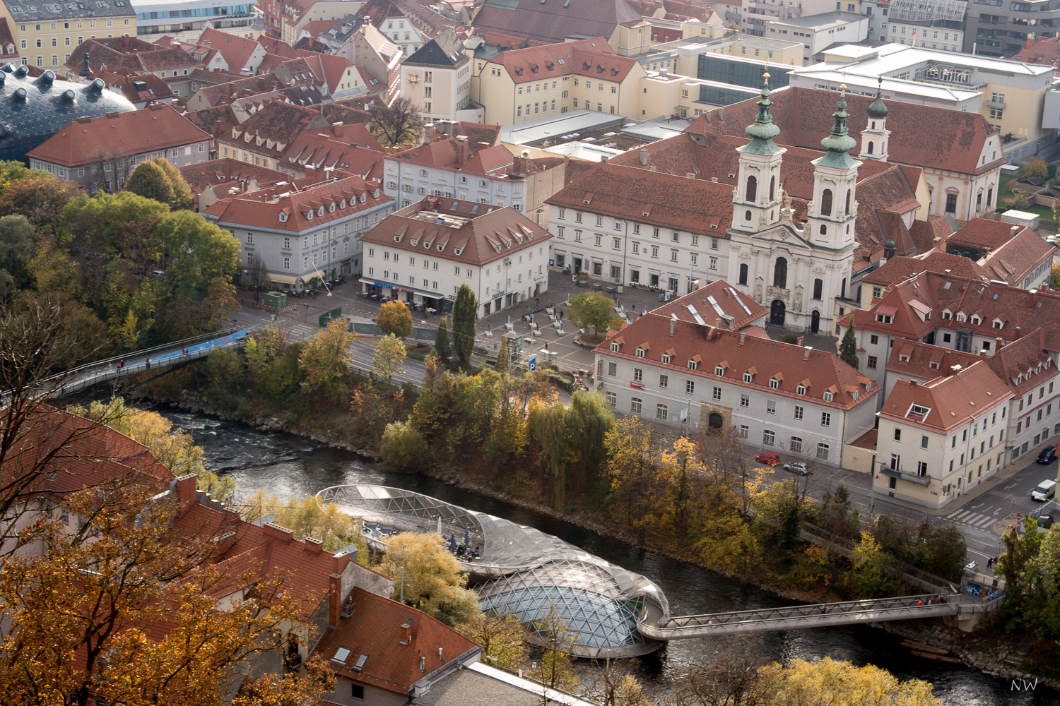 Schloßberg - Blick zur Kirche Mariahilf und zur Murinsel