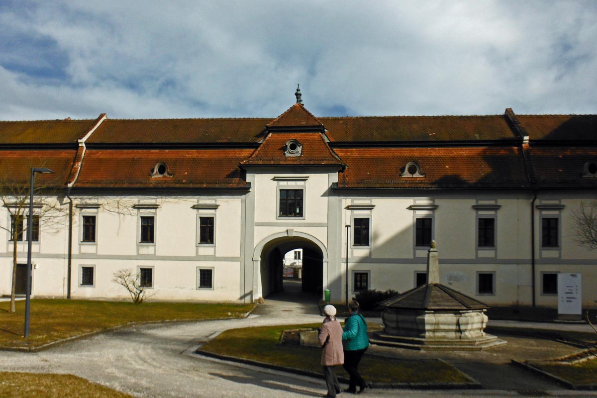 Schloss Auhof