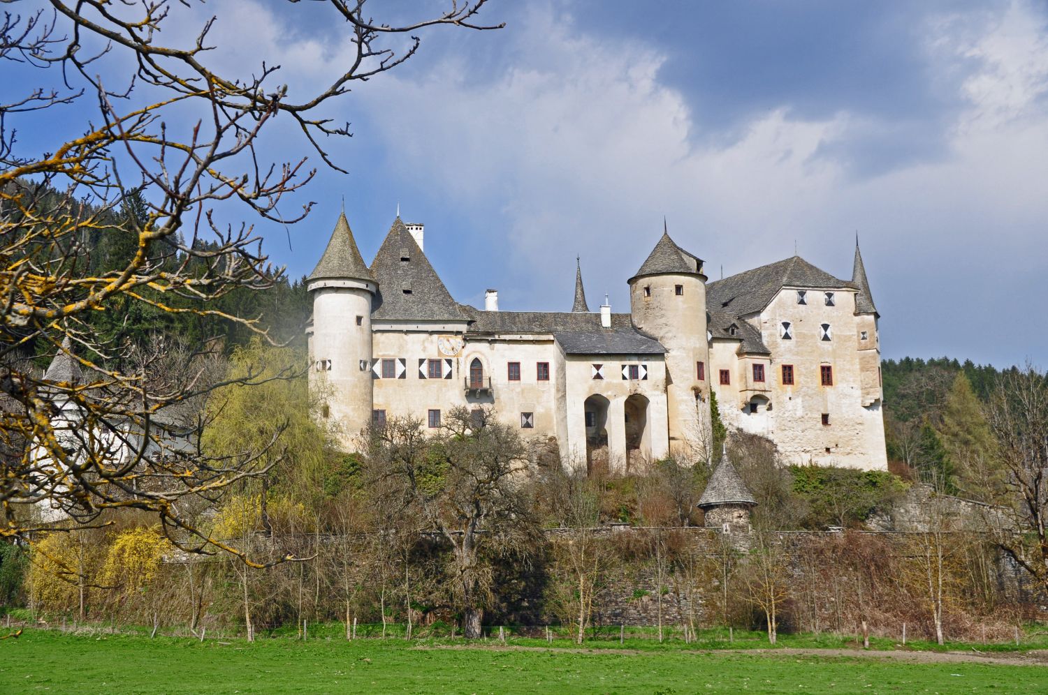 Schloss Frauenstein bei St.Veit an der Glan