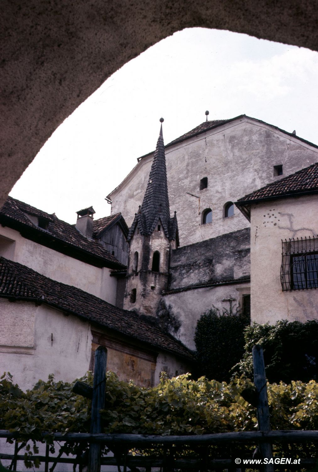 Schloss Lebenberg