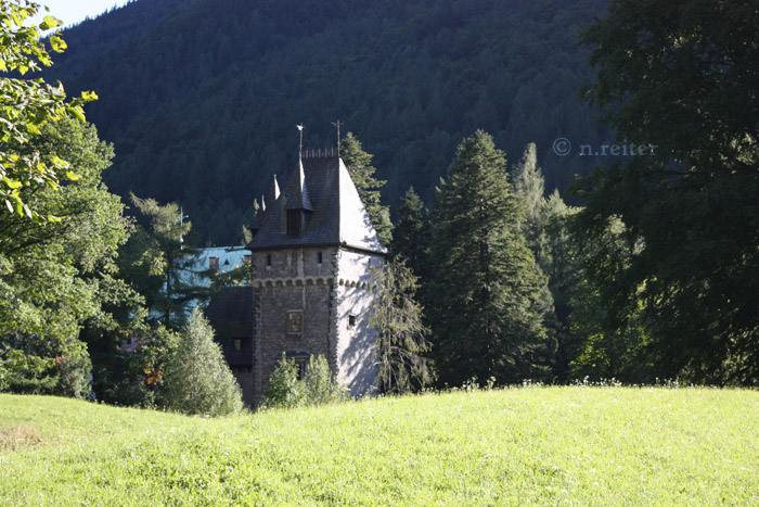 schloss leopoldstein