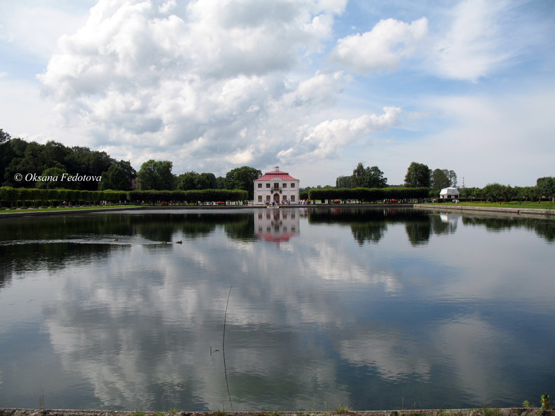 Schloss Marly und Teich Marly