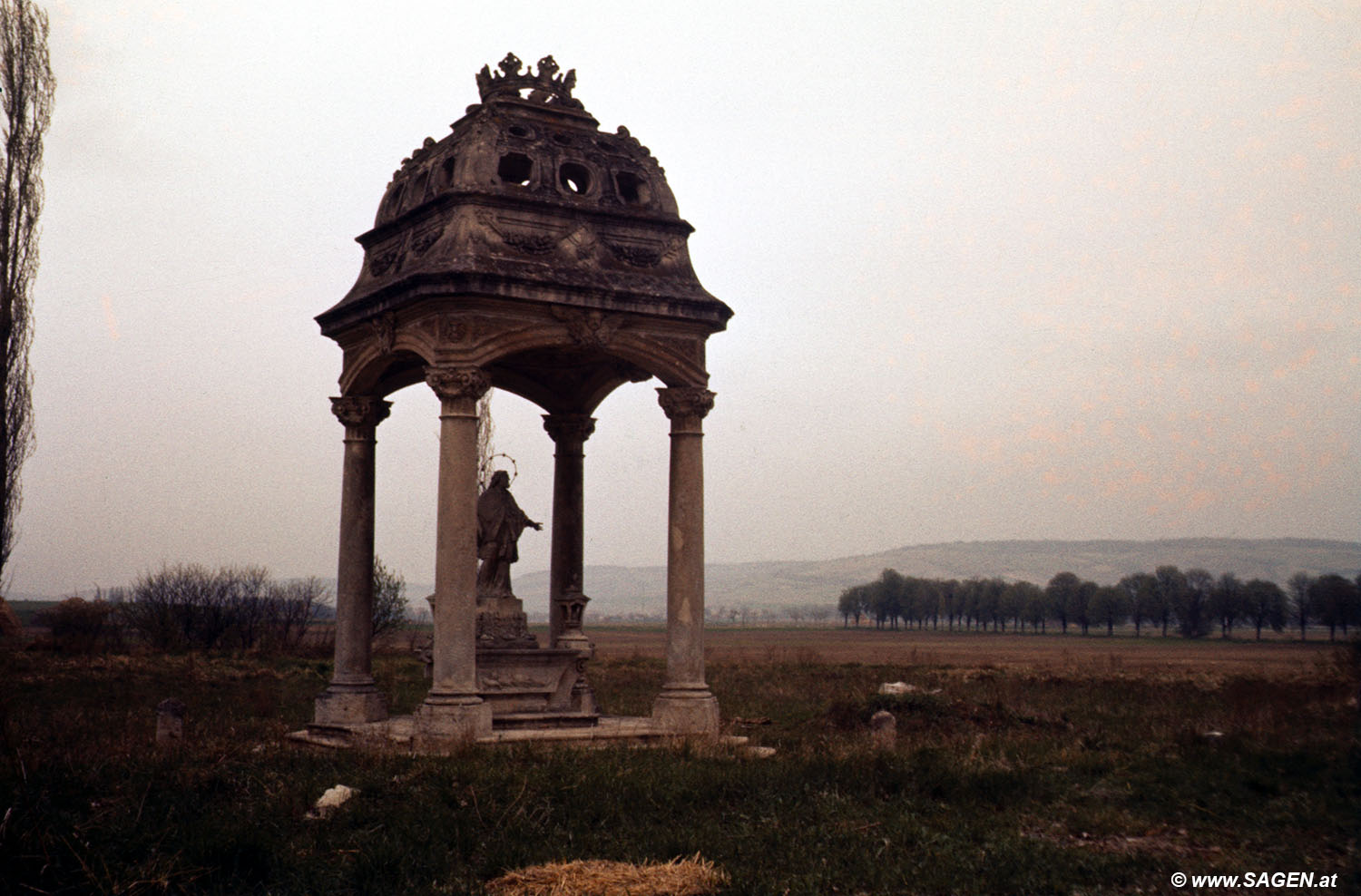 Schloss Schönborn, Johannes-Nepomuk-Kapelle