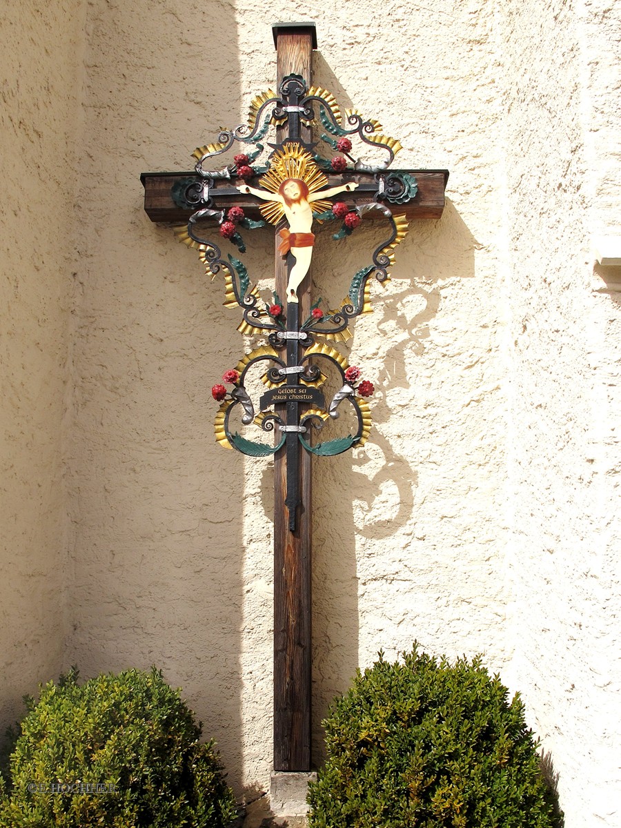 Schmiedeeisenkreuz