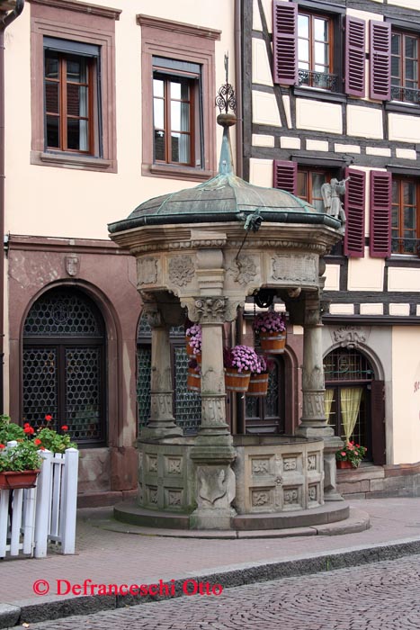 Sechs-Eimer-Brunnen Obernai