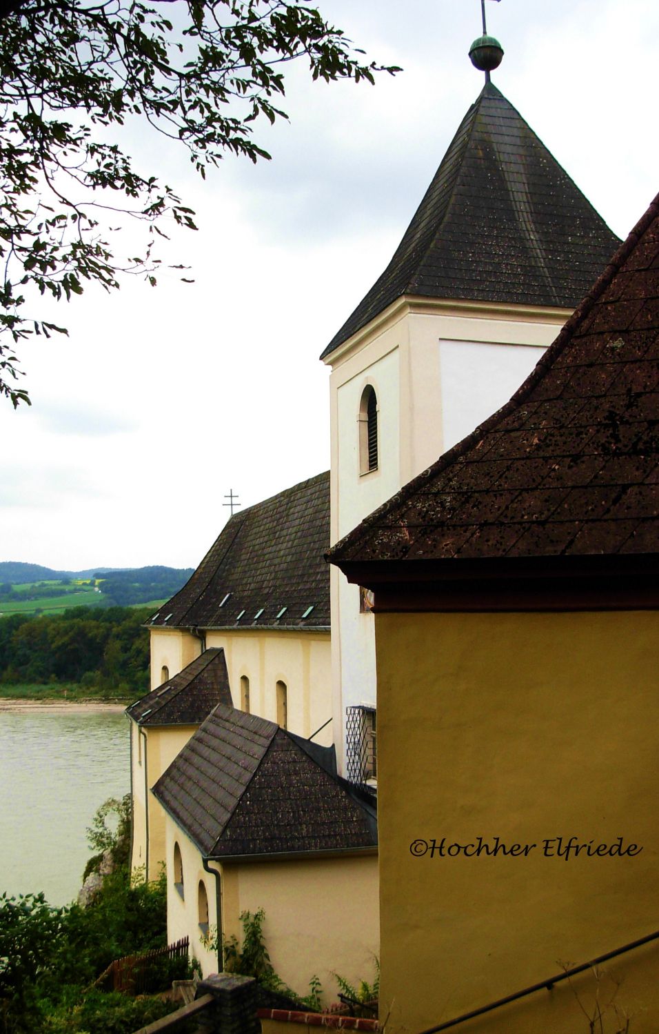 Servitenkloster Schönbühel