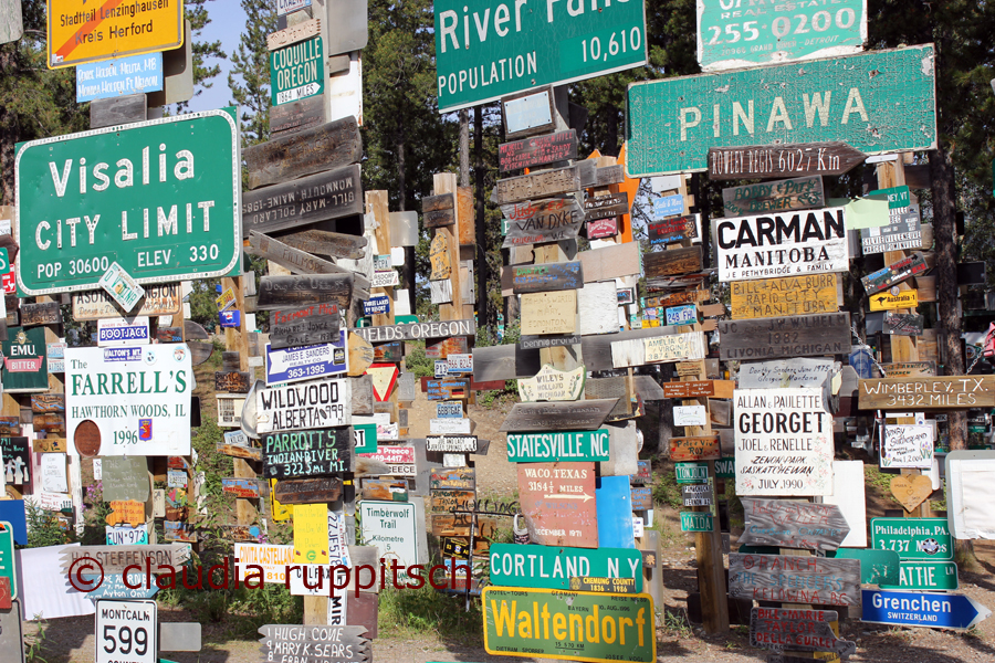 Signpost Forest in Watson Lake, Yukon, Kanada