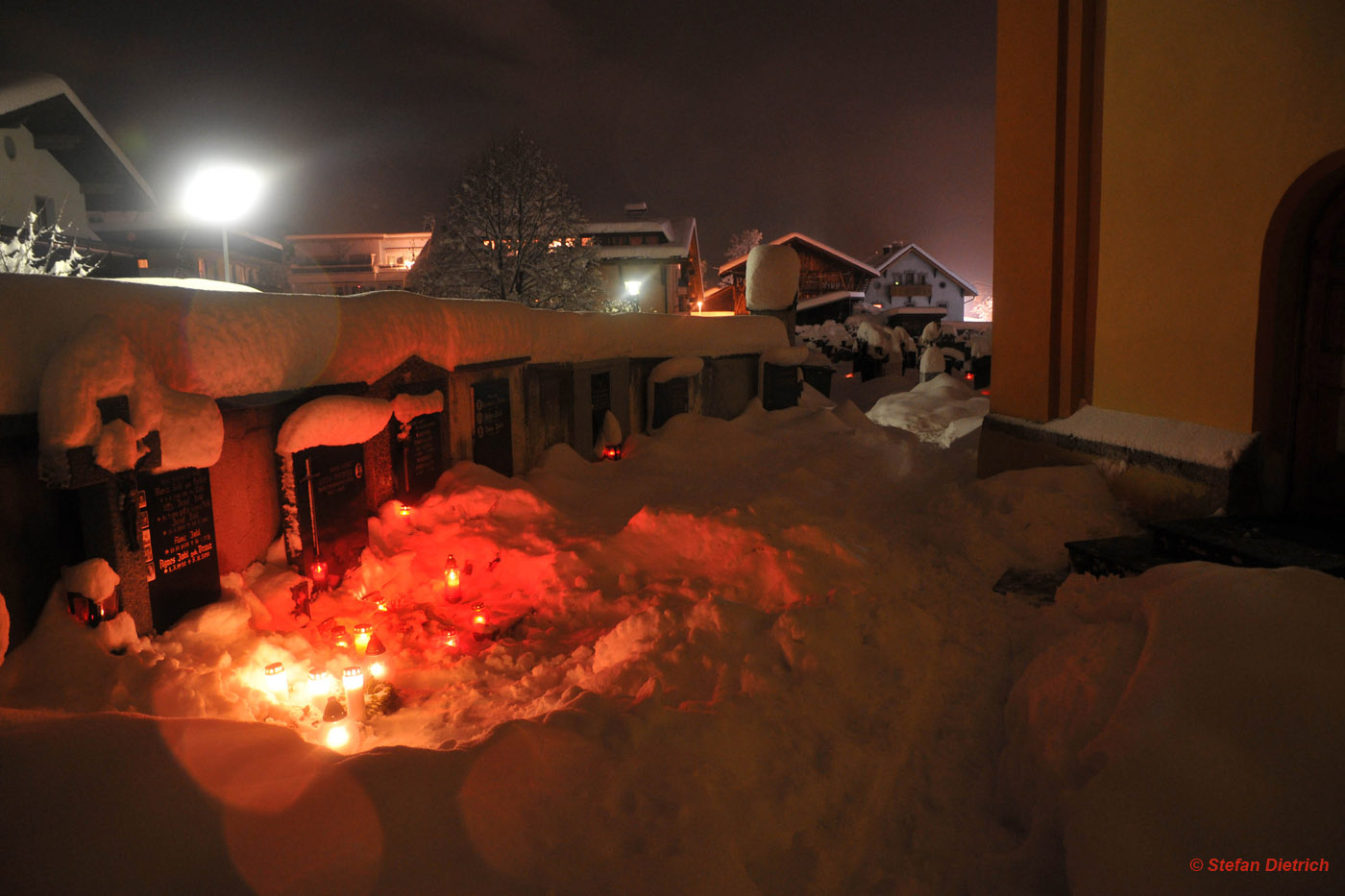 Silvesterbrauchtum Friedhof