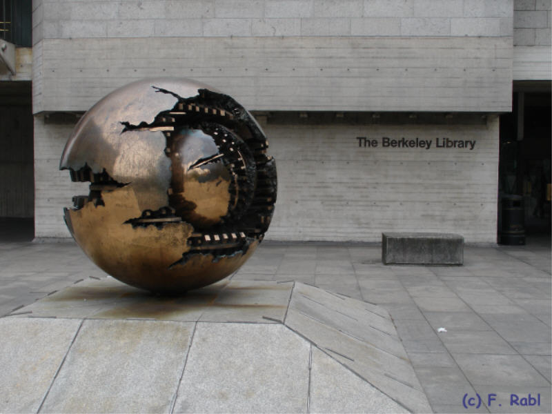 Skulptur Trinity College, Dublin, Irland