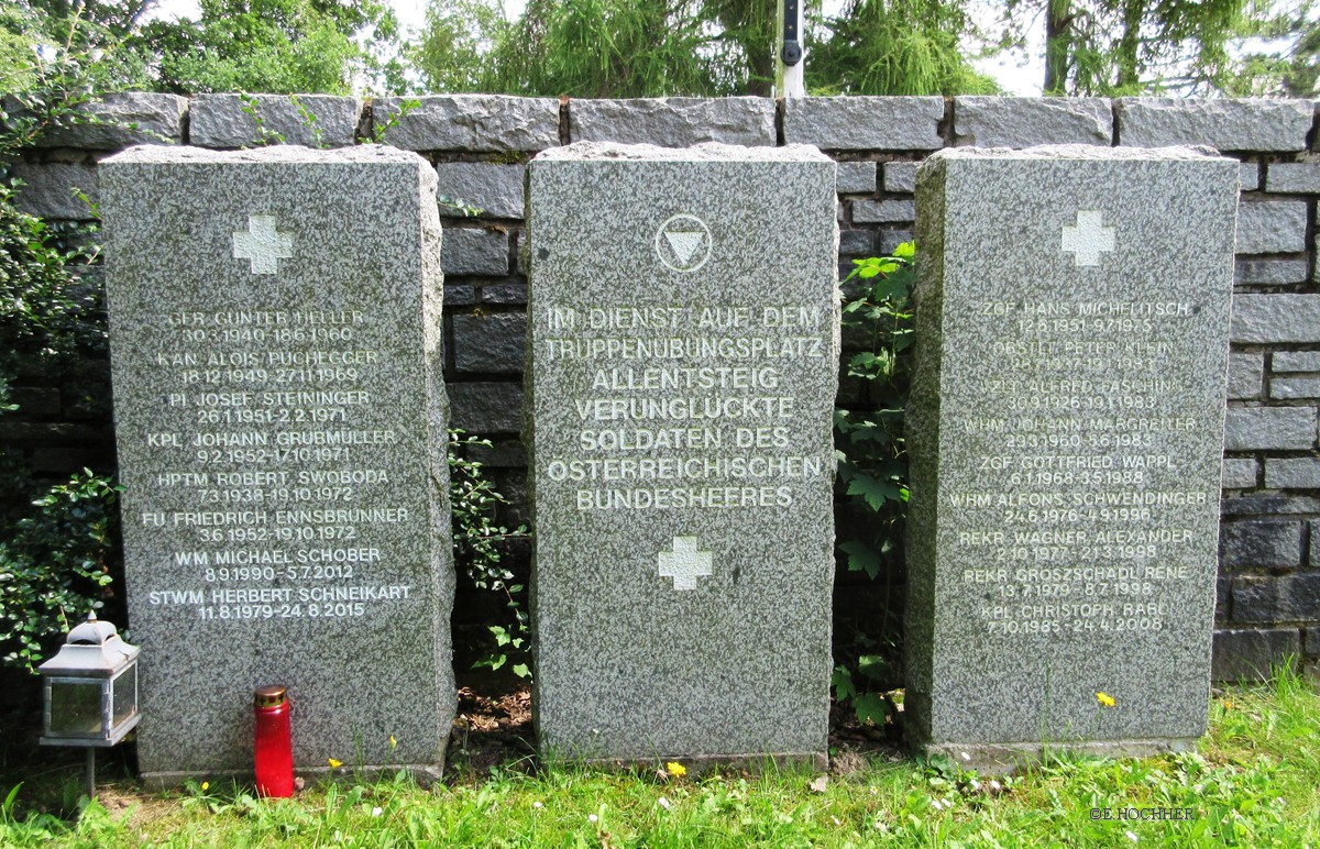 Soldatenfriedhof  Allentsteig