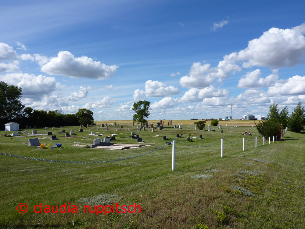 Sommerlicher Friedhof in Saskatchewan, Kanada